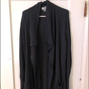 OLD NAVY GRAY LONG CARDIGAN